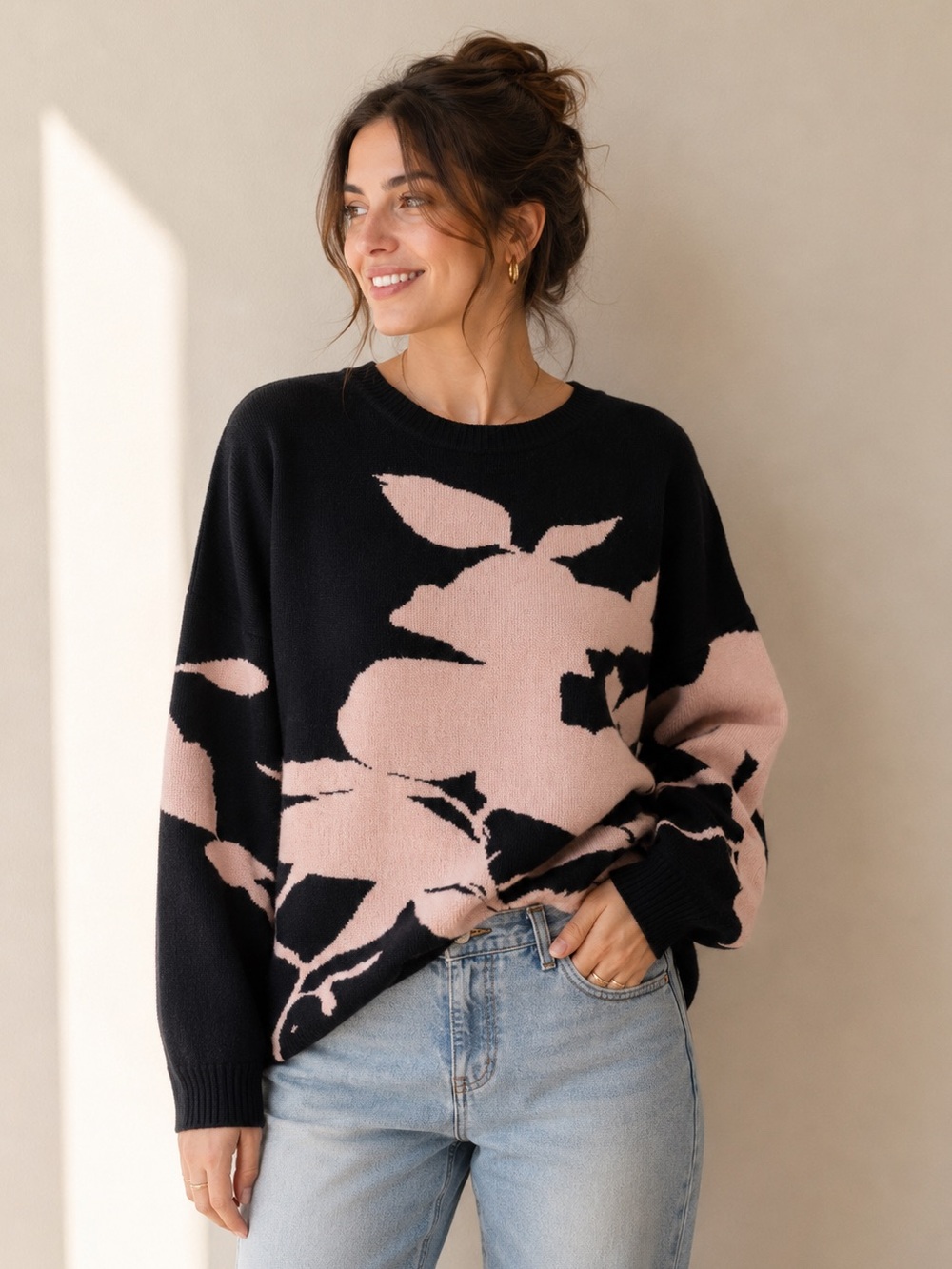 MOTF Black & Light‎ Pink Floral Crewneck Sweater